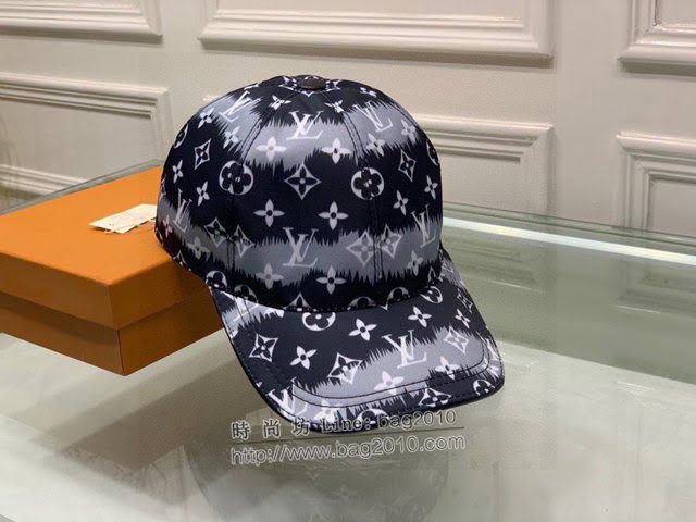 LV男女同款帽子 路易威登彩色漸變印花鴨舌帽棒球帽  mm1368